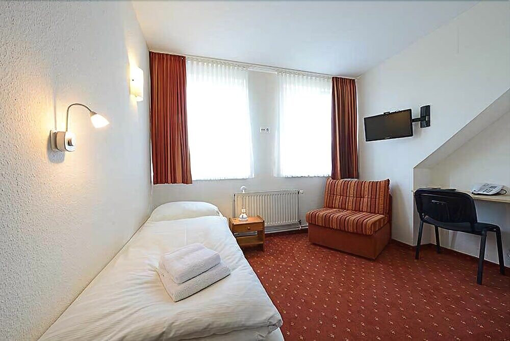 Baltic 2*